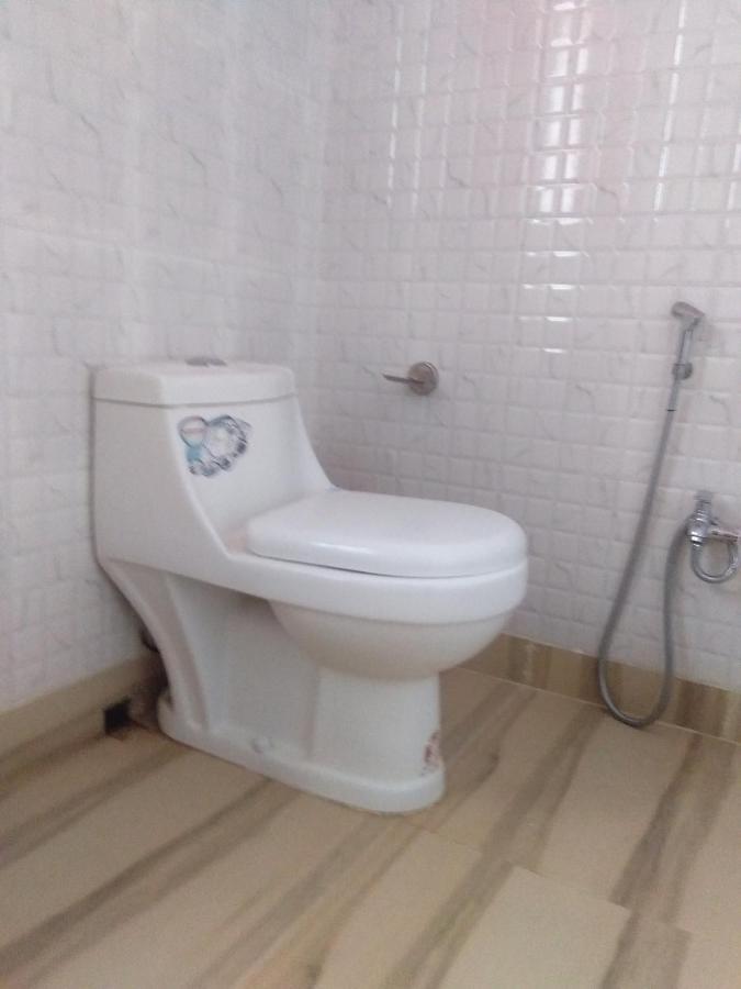 Whispering Woods Inn Bolpur Extérieur photo